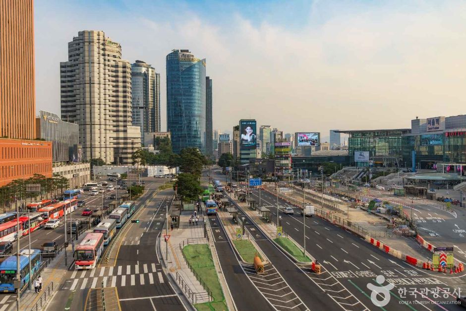 Korea Travel Itinerary: Seoul–Busan in 10 Days, Jeju in 13